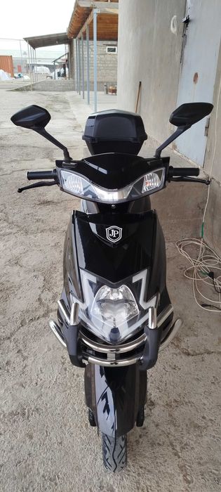 Очень дёшево. Электро скутер. Почти новый