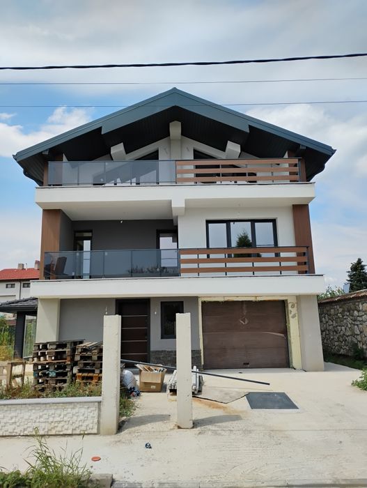 Алуминиеви парапети