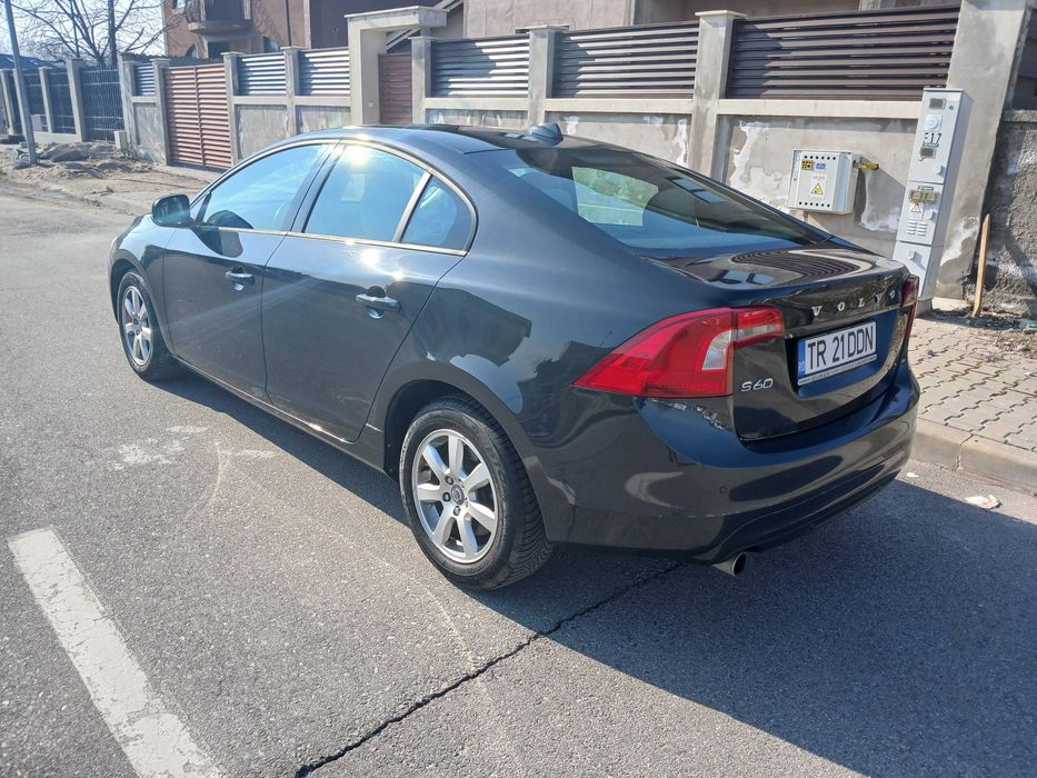Vand Volvo S60 sedan