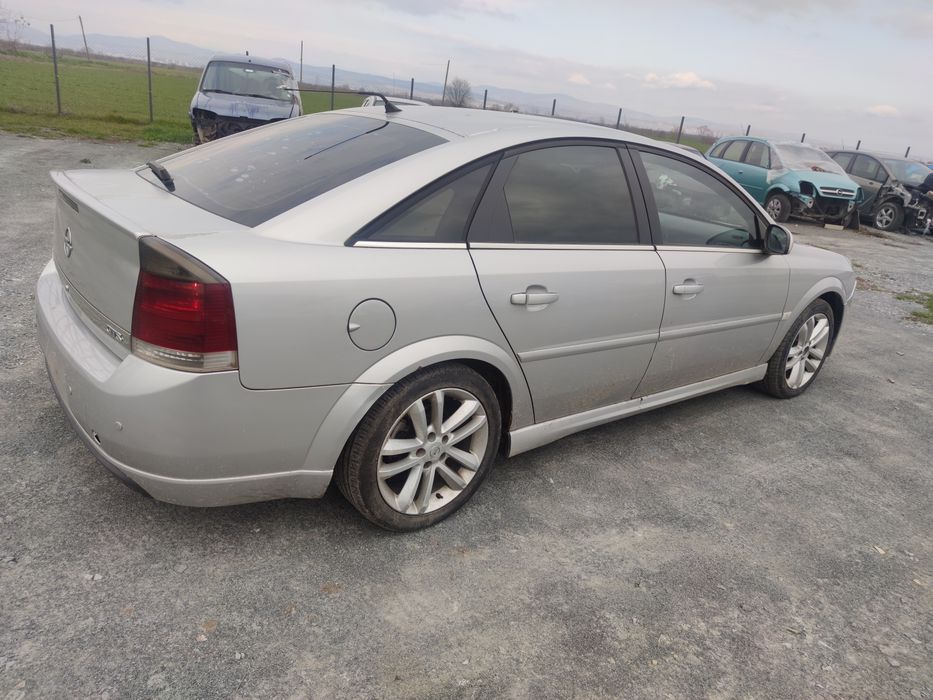 Опел Вектра Ц 1.9 150к.с автомат 2007г. Opel Vectra C 1.9cdti 150k.s