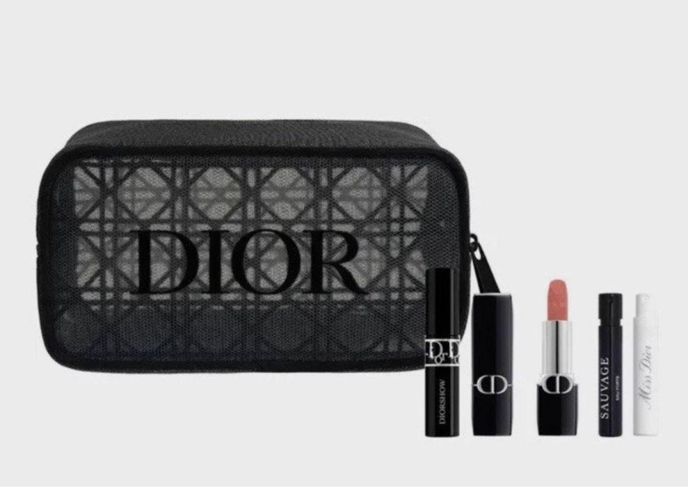 В наличии! Косметички