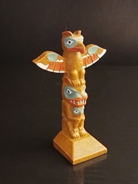 Vand statueta veche lemn