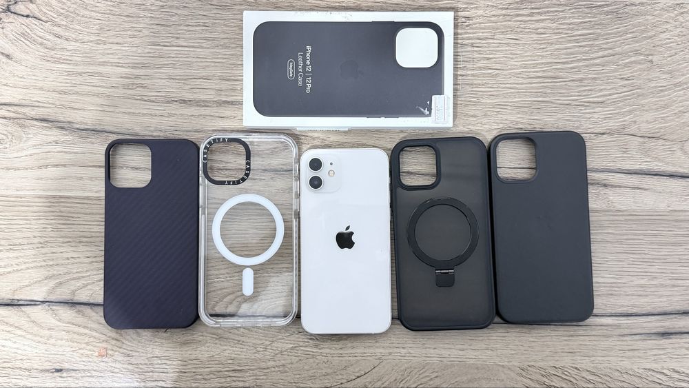 iPhone 12, 128 GB белый