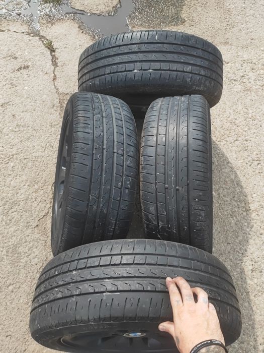 Vând jante bmw seria 1 e87 205 55 R16 pirreli run flat dot 2021
