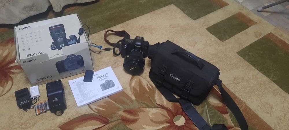 Продам фотоаппарат Canon 6D