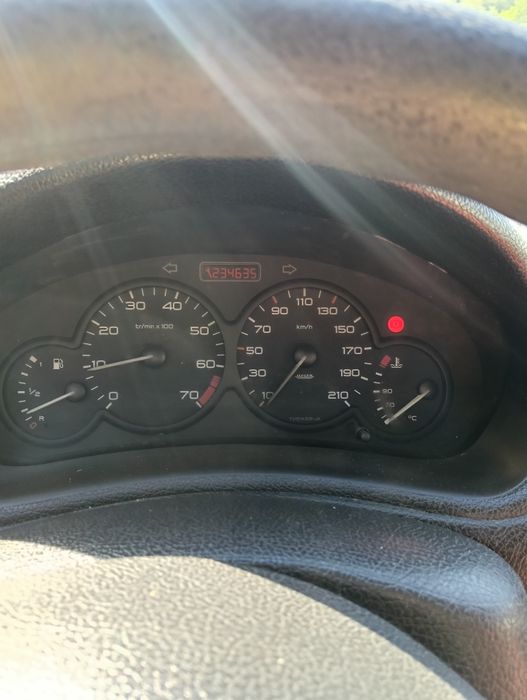 Vând Peugeot 206