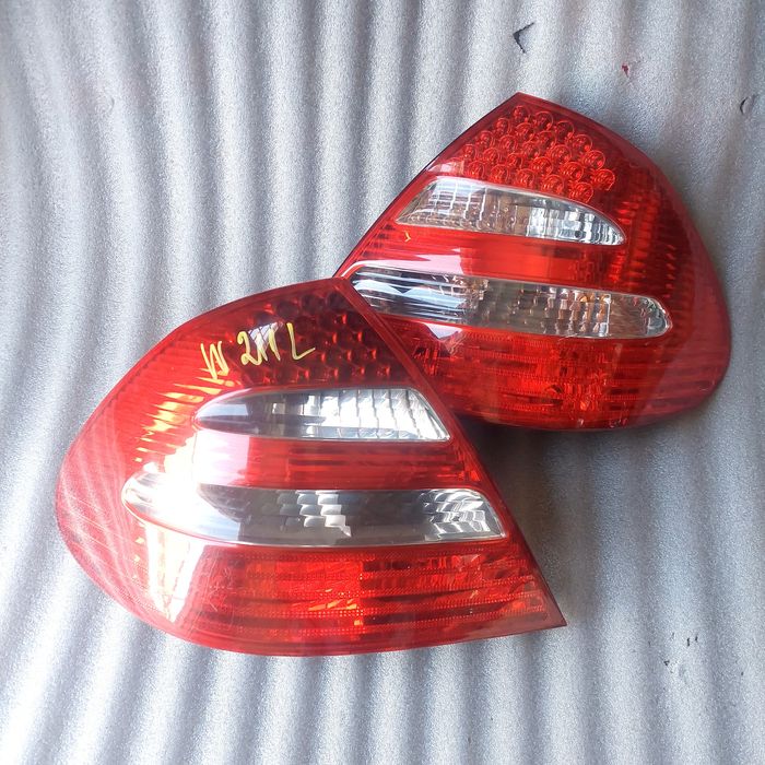 Стоп за Мерцедес Е класа Авантгард W211 НАЛИЧЕН САМО ЛЯВ