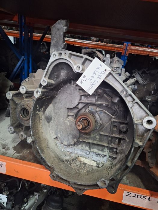 6 степенна ръчна скоростна кутия Opel Signum - Vectra C 1.9CDTI 2005г.