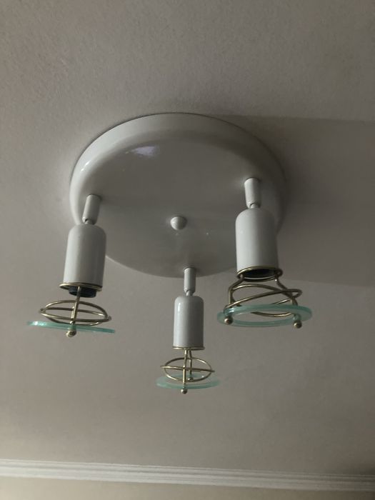 Осветителни тела в много добро състояние!