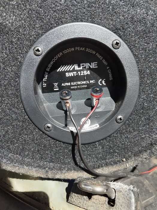 Subwoofer / tub de bass auto ALPINE 1000 Wati + statie auto