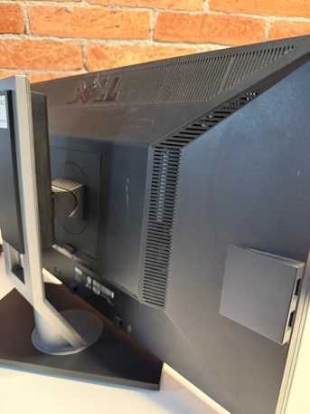 Monitor Dell UltraSharp U2311Hb