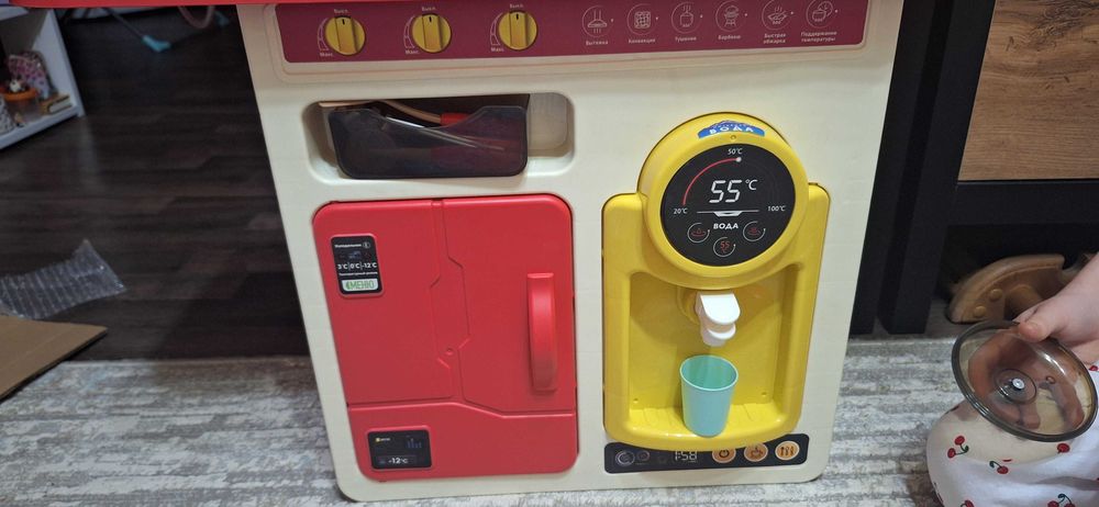 Продаю детскую кухню