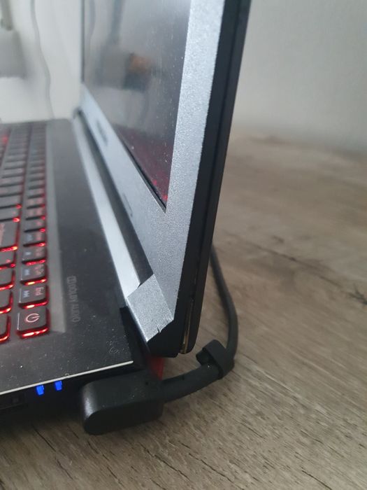 Acer predator helios 300 без ОЗУ и HHD