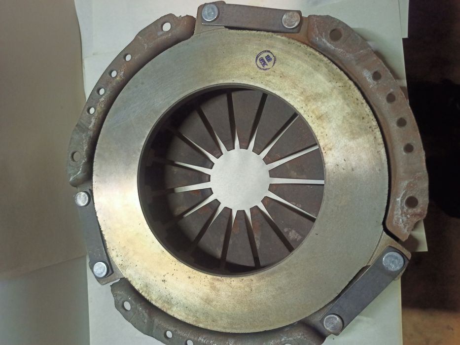 Продам запчасти на авто