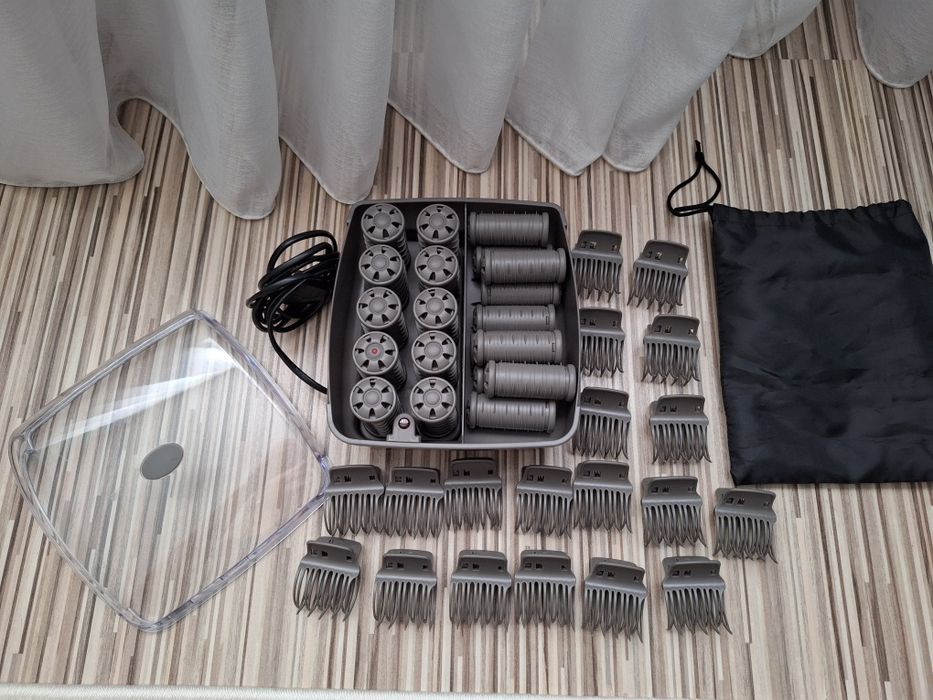 Trusă bigudiuri electrice.