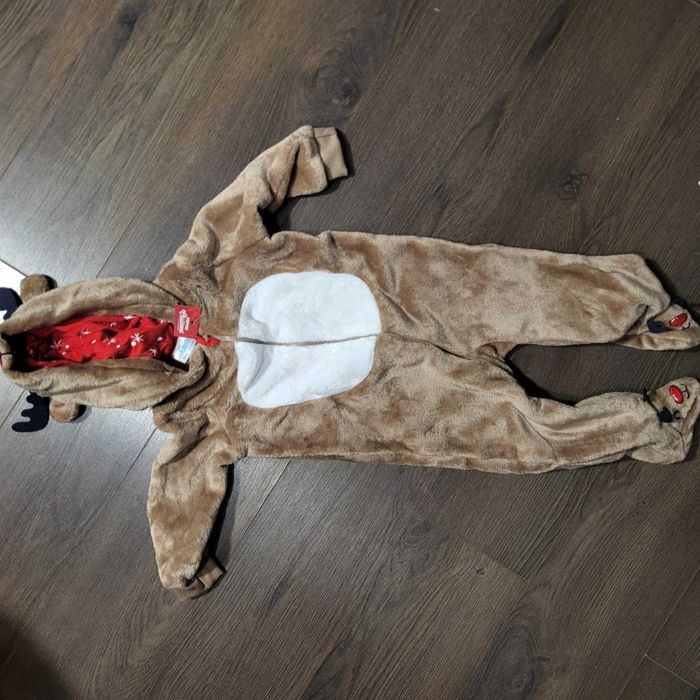 Promotie - Hainute si incaltari pentru bebelusi noi noute