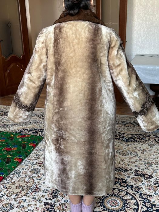 Шуба цигейка б/у 52 р