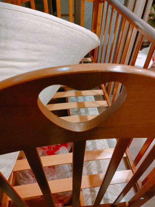 Кроватка детская