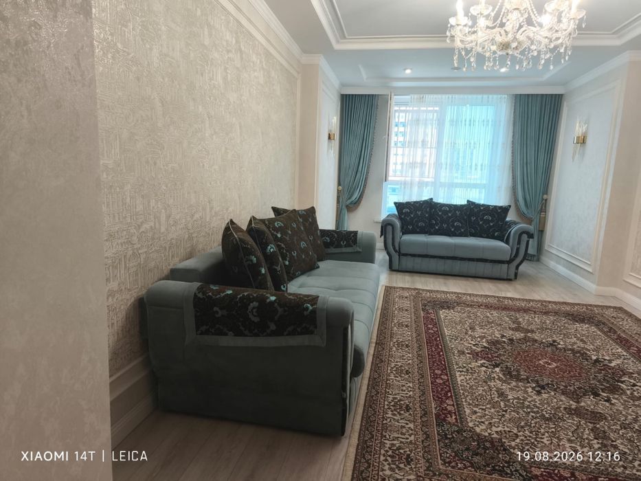 Продам мягкую мебель 3+2