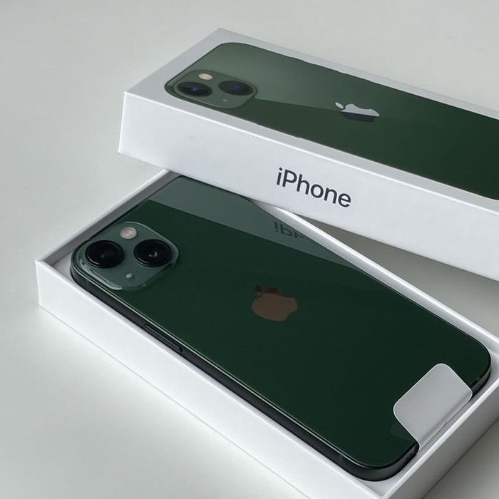 Iphone 13 продается
