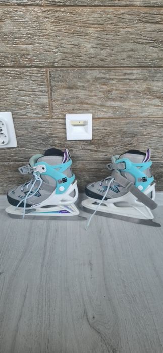 Patine gheață reglabile copii Oxelo (Decathlon), mărimea 32-35