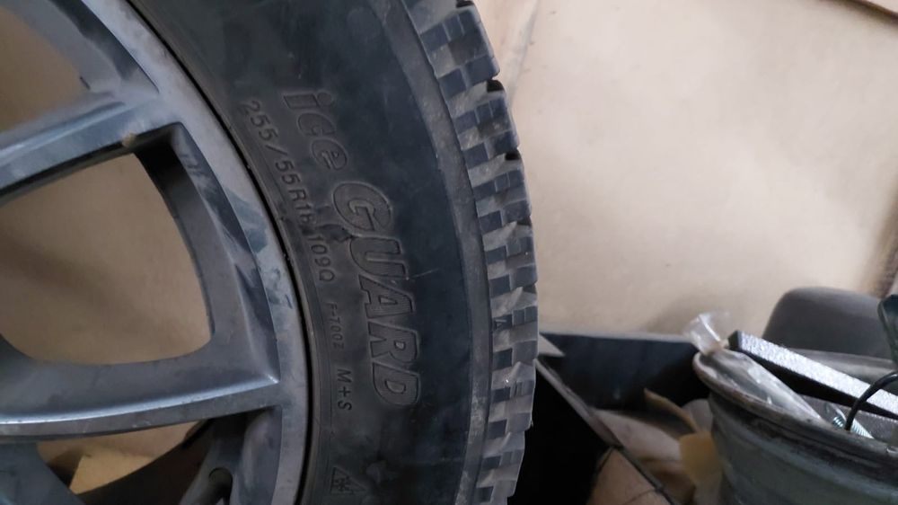 Бір штук. Срочно сатамын. 255.55.R18