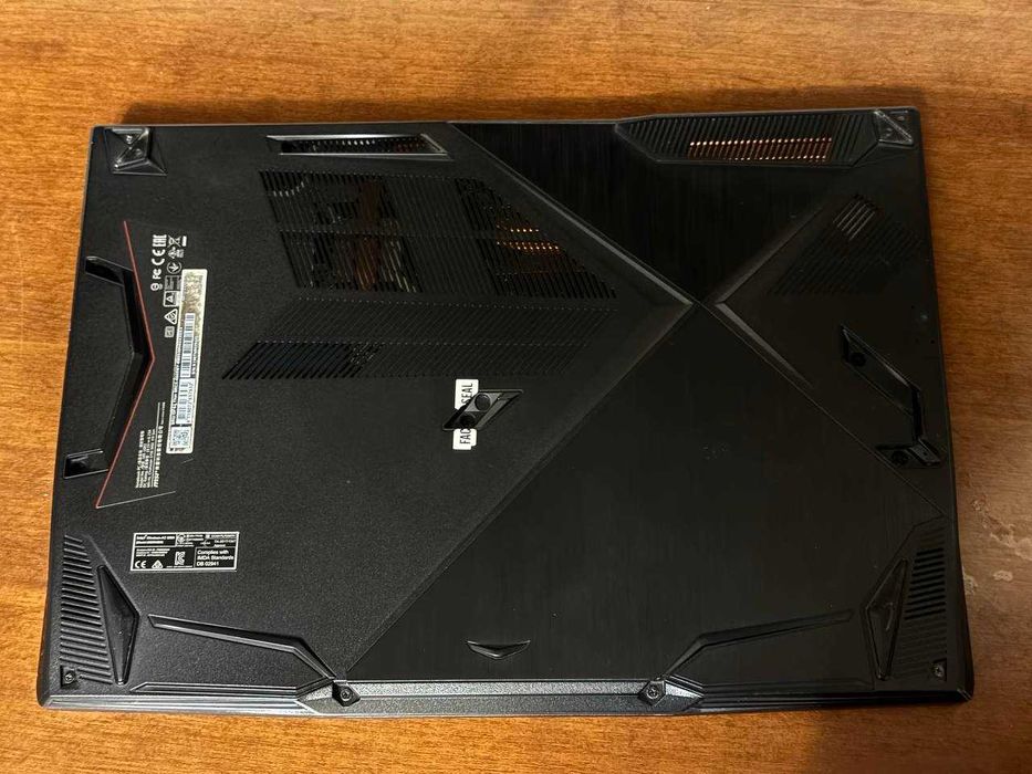 ИГРОВОЙ НОУТБУК MSI Core i5 | DDR4 8gb | GTX 1050ti 4gb