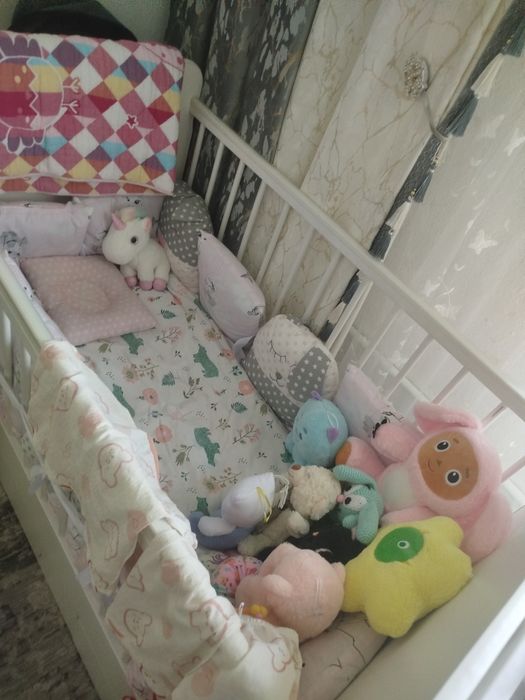 Продам детскую кроватку