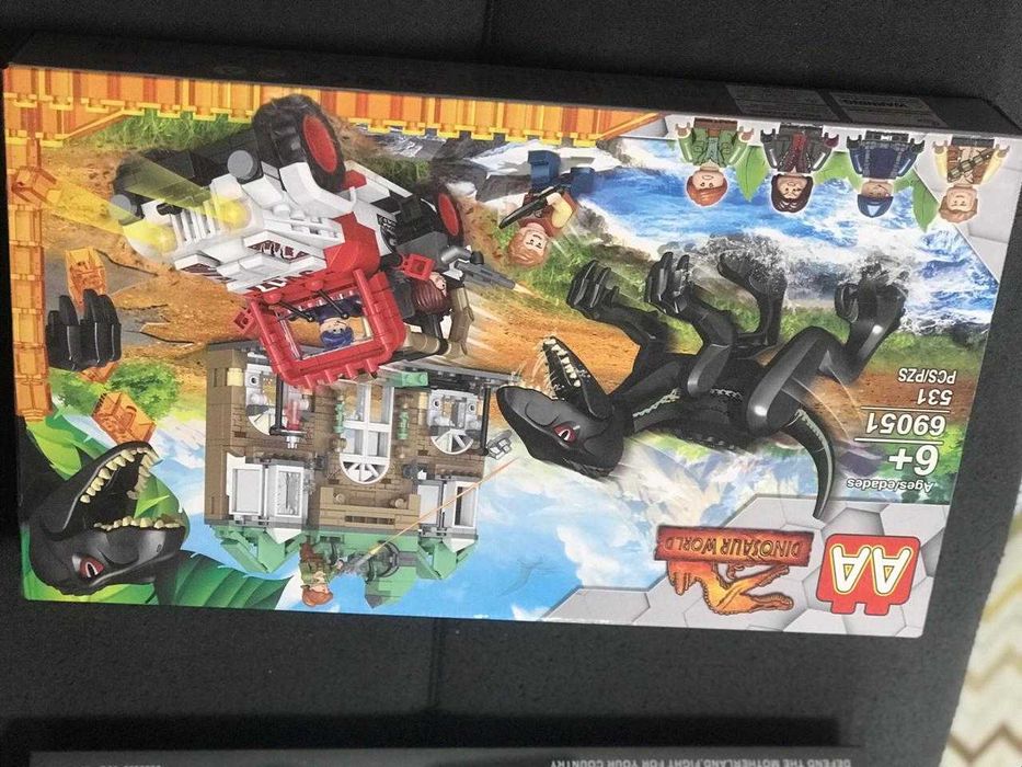 ПРОДАМ НОВУЮ игрушку конструктор 6+