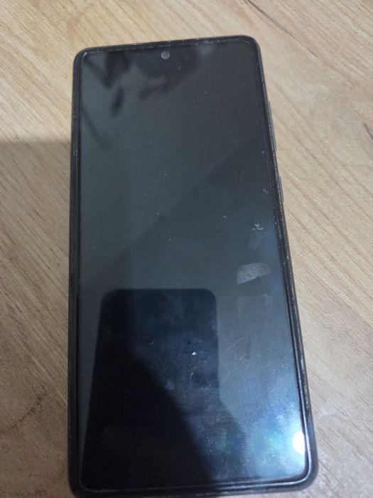 Продам смартфон самсунг галакси  А52