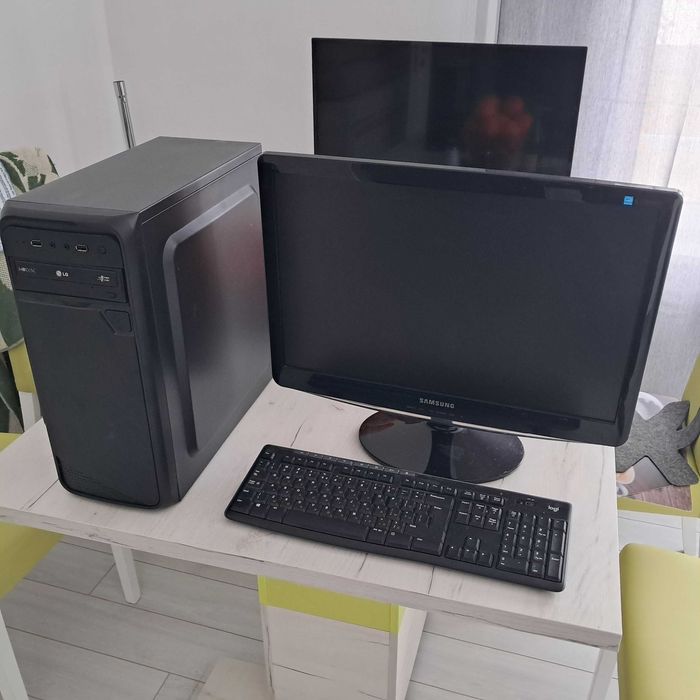 Компютър - абсолютно нов