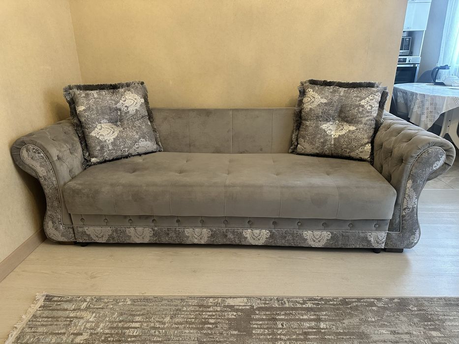 Диван в гостинную