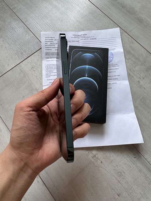 Продам iPhone 12 Pro Max айфон 12 про макс