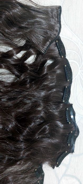 Волосы на трессах