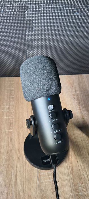 Microfon Profesional K66 – Gaming, Streaming, Podcast