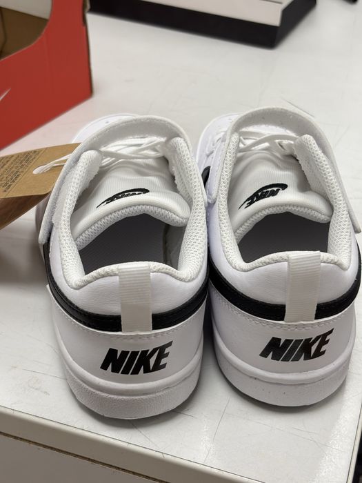 Детски маратонки Nike чисто нови 33 номер