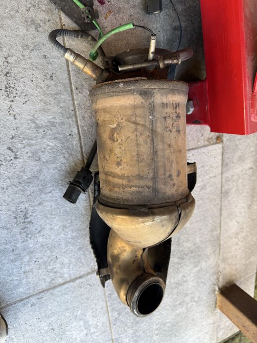 Filtru particule / catalizator Jaguar XF 2.2 diesel / 2013