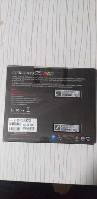 Продаются оперативки абсолютно новые 10 штук все новые
