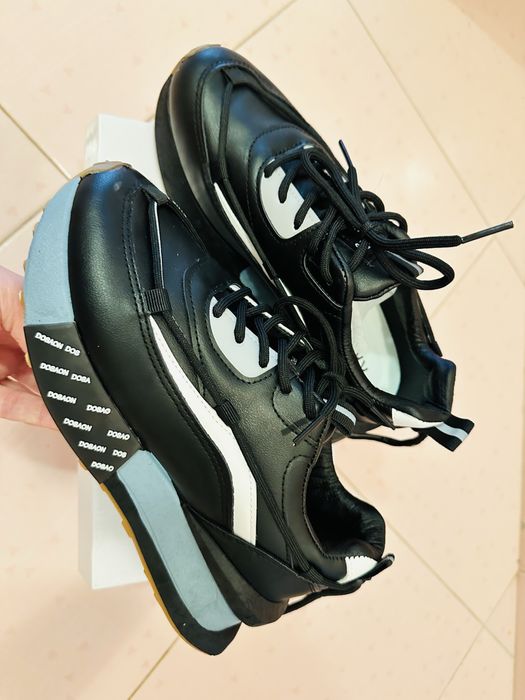 Дамски сникърси НОВИ - 37 номер