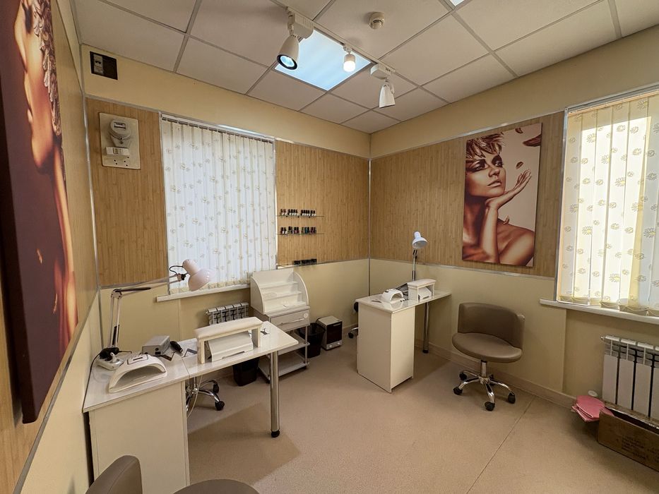 Сдам в аренду салон красоты