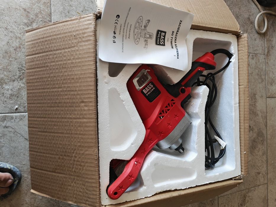 Drisca electrica Kraftproffesional Bass Polska, putere 1050W, viteza reglabila