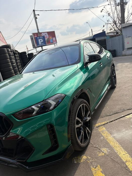 Montaj folie auto Llumar autorizata cu garanție 12 ani