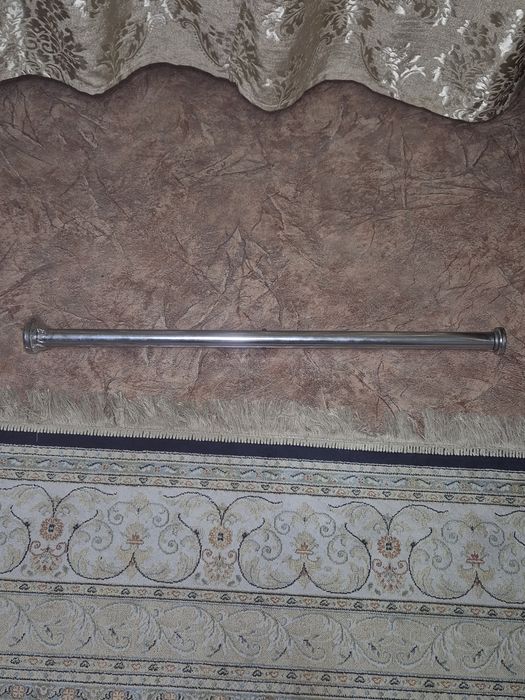 Турник металлический 80-95см