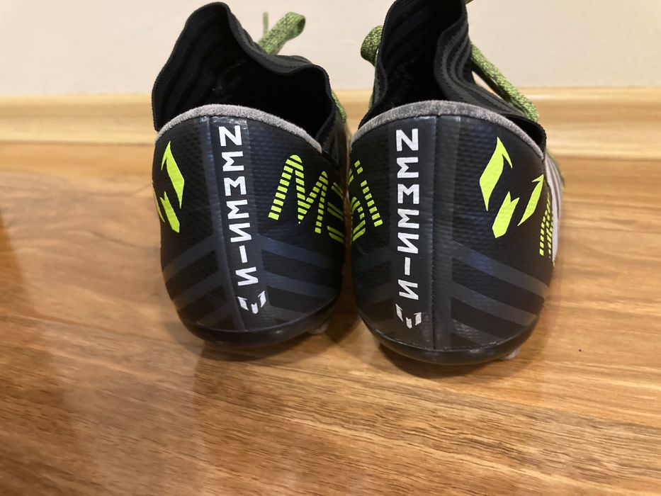 Футболни бутонки 36 номер Messi Adidas