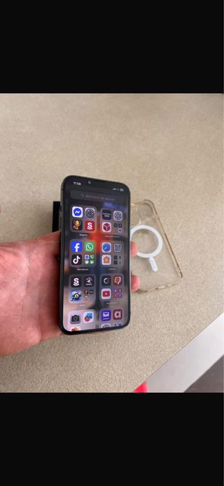 Vand iphone 13 pro in stare excelenta ca nou