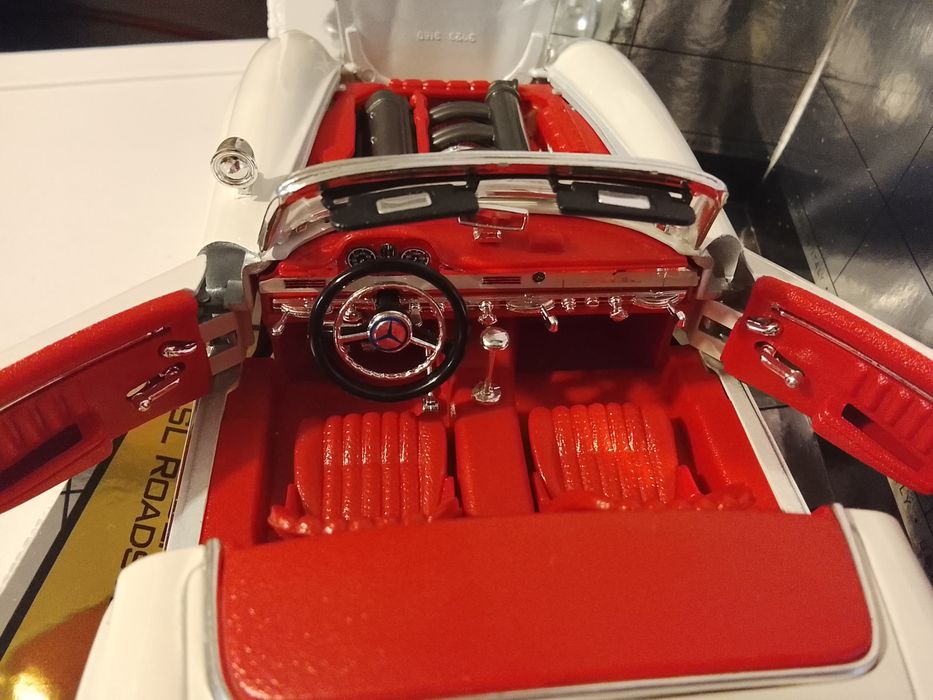 Mercedes-Benz 300 SL Roadster - PREMIUM EDITION