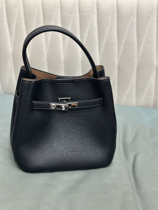 Продам кожаную сумочку