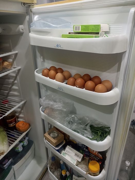 Продам холодильник