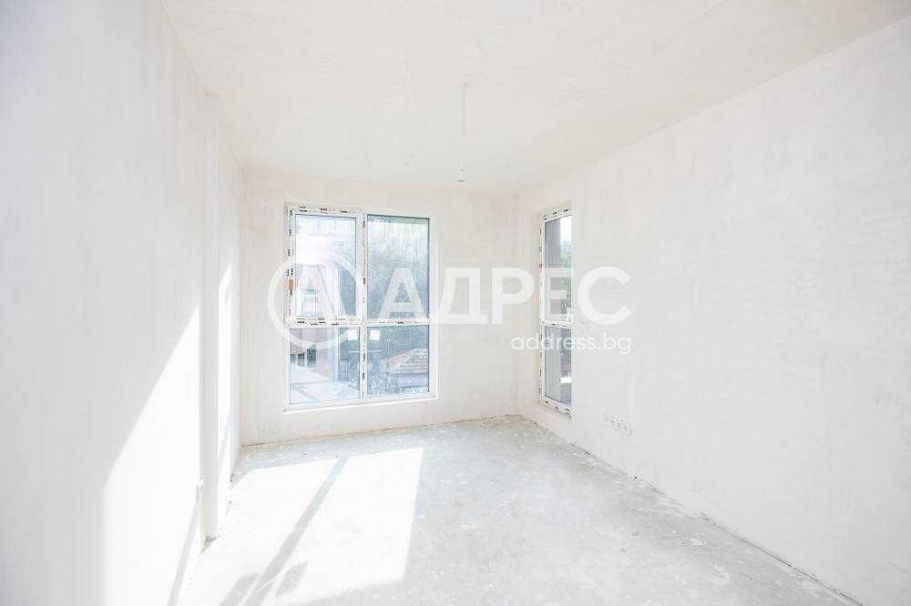 Продава се Тристаен апартамент в Варна, Аспарухово - 89 кв.м за 831 €/кв.м - Снимка #1