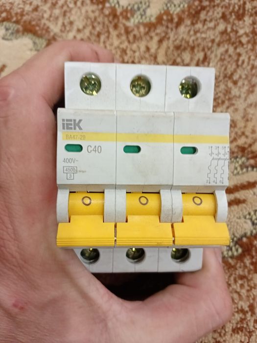 Продам автоматику для щита